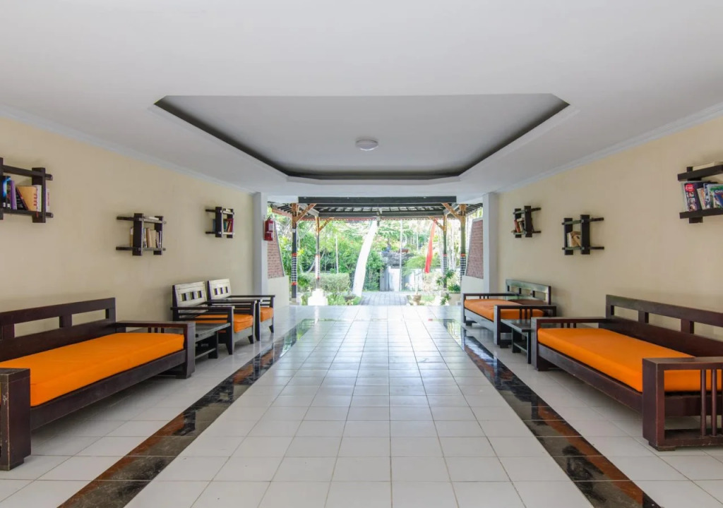Palm Beach Hotel Bali