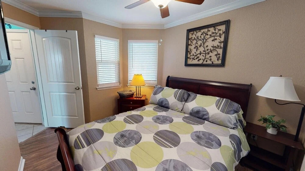 Seascape 2121 Condo