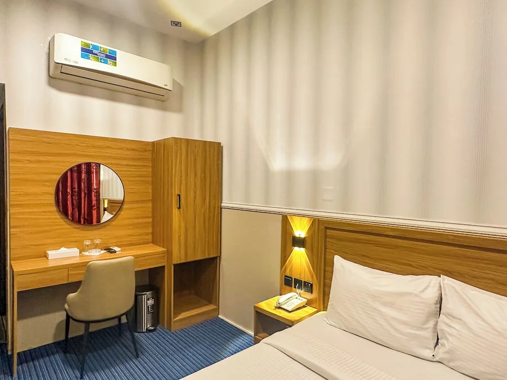 TAMARIND HOTEL