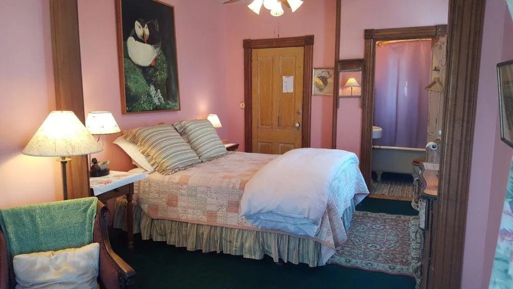 Paradox Lodge & Cedar Lodge