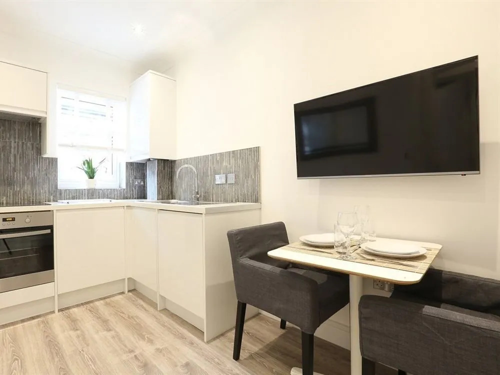 Linton Apartments
