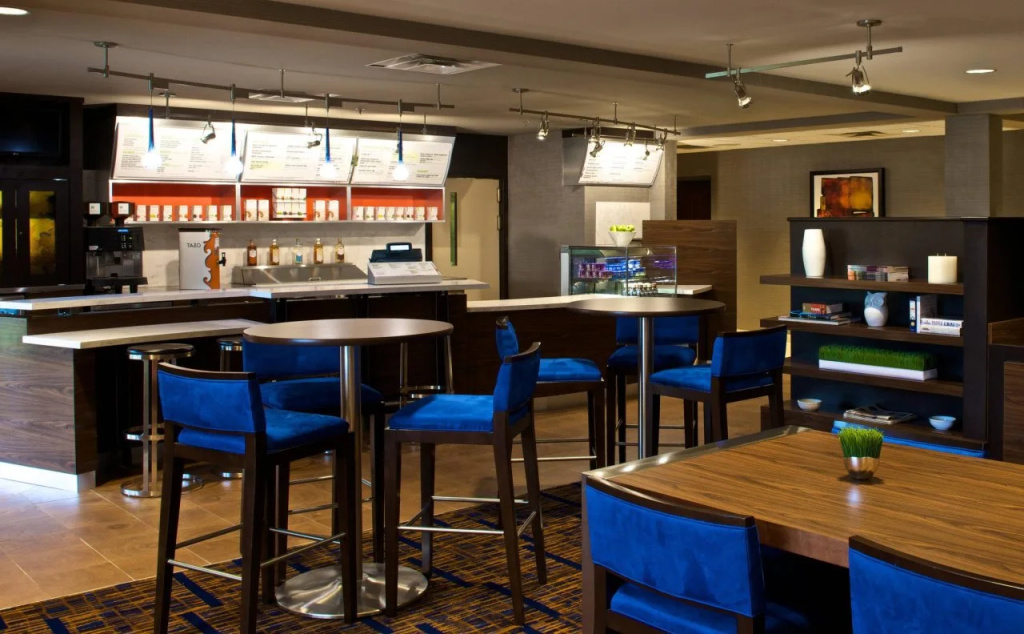 Country Inn & Suites by Radisson, Columbus-Edinburgh