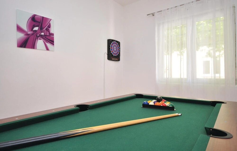 Nice Home in Stobrec With Sauna, Wifi and Outdoor Swimming Pool