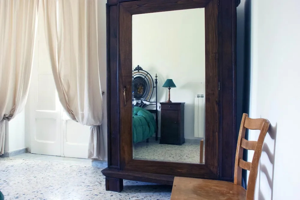 Apartment With 3 Bedrooms in Ceraso, With Wonderful Mountain View, Enclosed Garden and Wifi - 12 km From the Beach