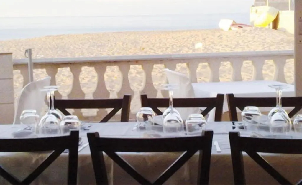 Apartamento Bajo Terraza Acceso piscina y 1ª Línea Playa Las Marinas