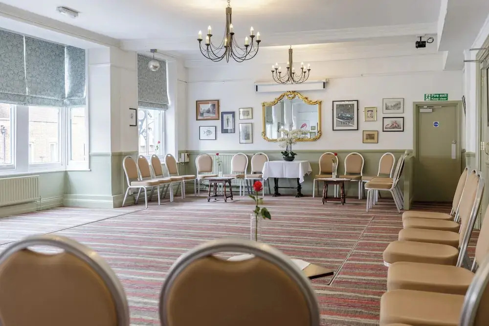 Swan Revived Hotel