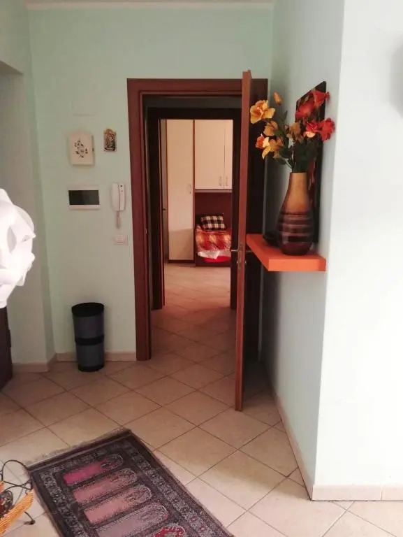 One bedroom appartement with sea view and furnished balcony at Messina 2 km away from the beach