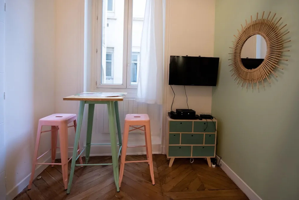 Mezza y Pastel Proche Vieux Lyon