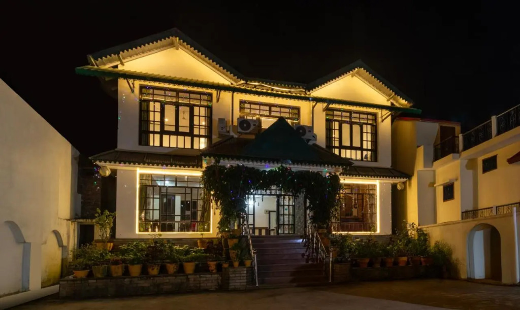 1 BR Boutique stay in Naukuchiatal, Bhimtal, by GuestHouser (69B4)
