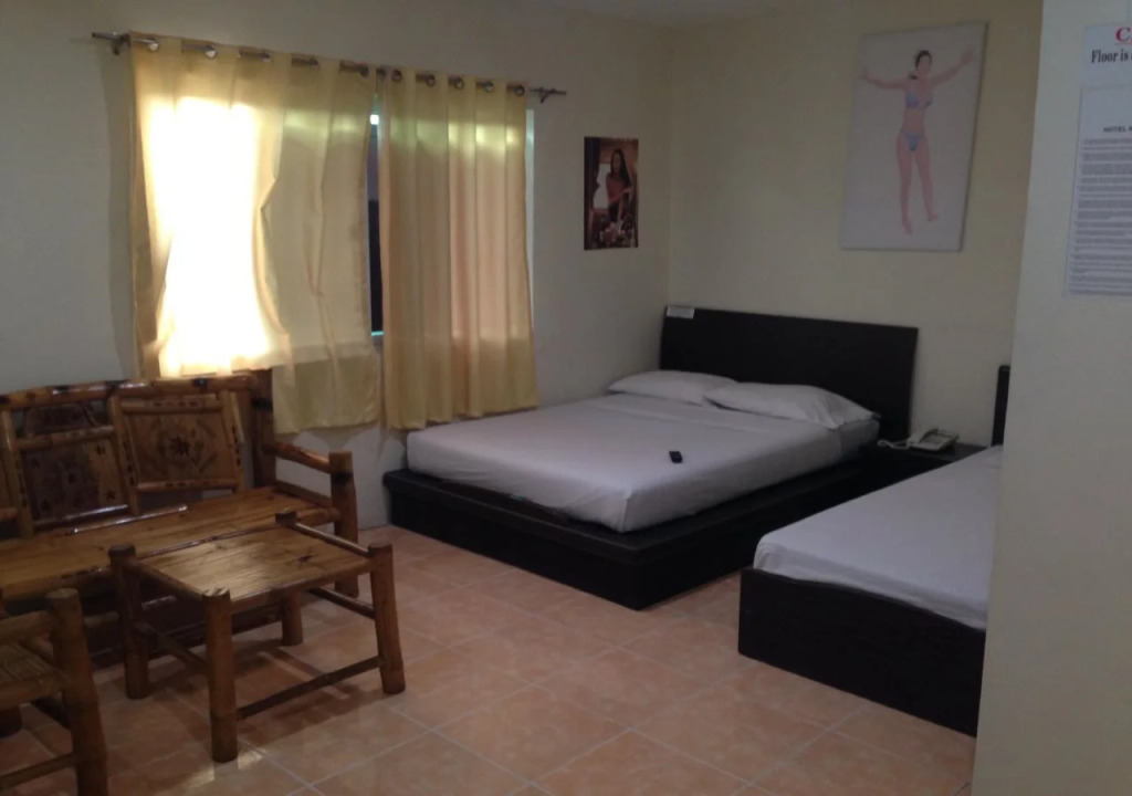 Zenfields Hotel