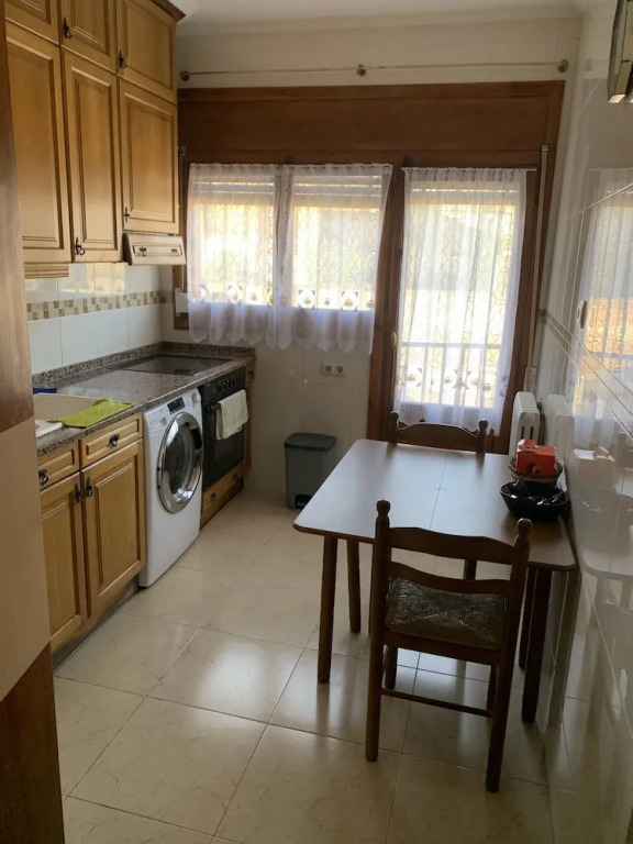 HOSTAL BURGALES