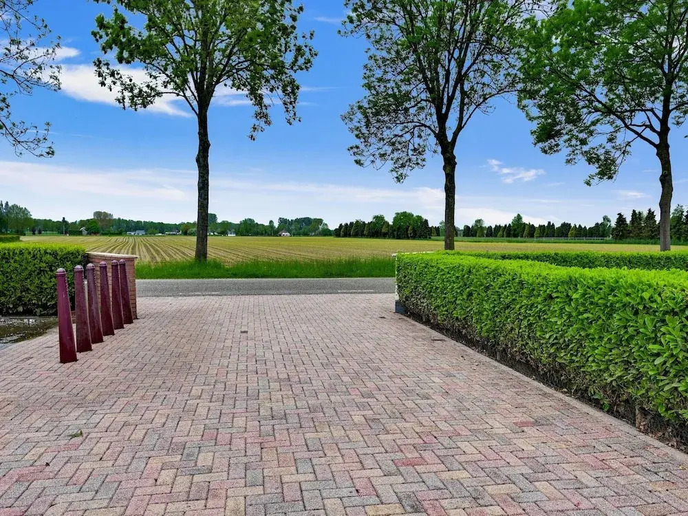 Tasteful Villa in Didam with Garden