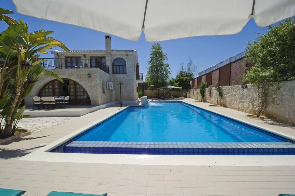 Constantinos Villa
