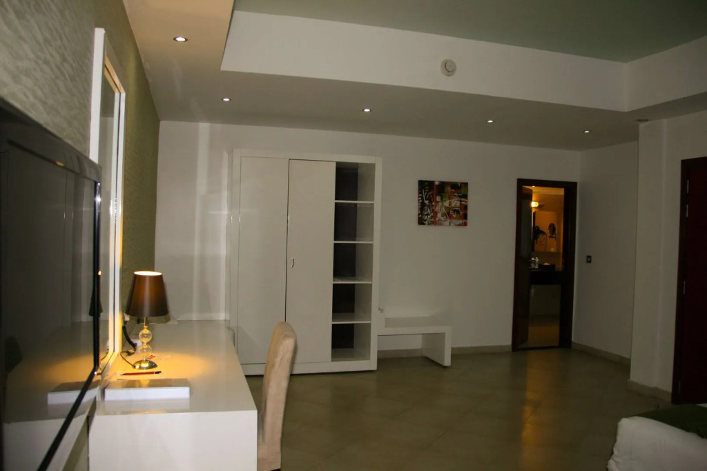 Peninsula Hotel Dar es Salaam