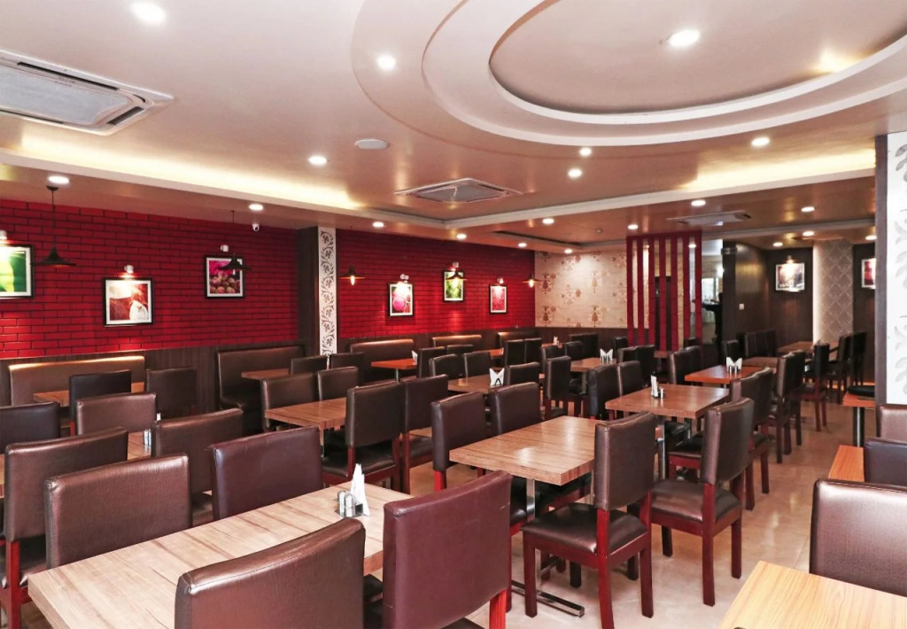 Hotel Sapphire Inn