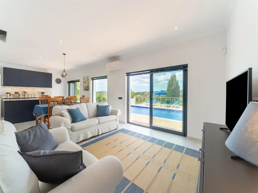 Casa O Sonho Near Faro With Private Pool