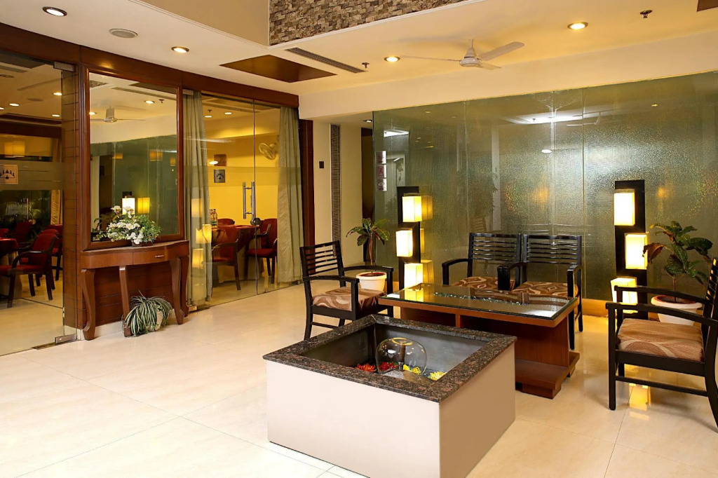 OYO Premium Cyber City