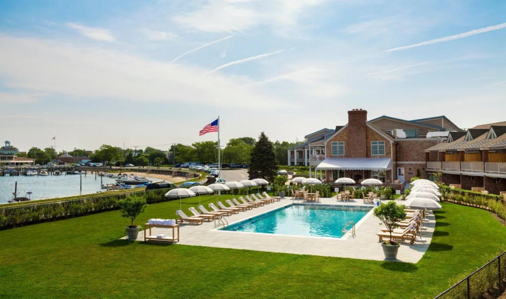 Faraway Sag Harbor