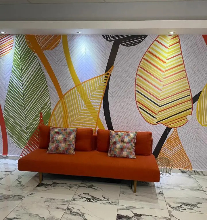 Itza-Bella Suites