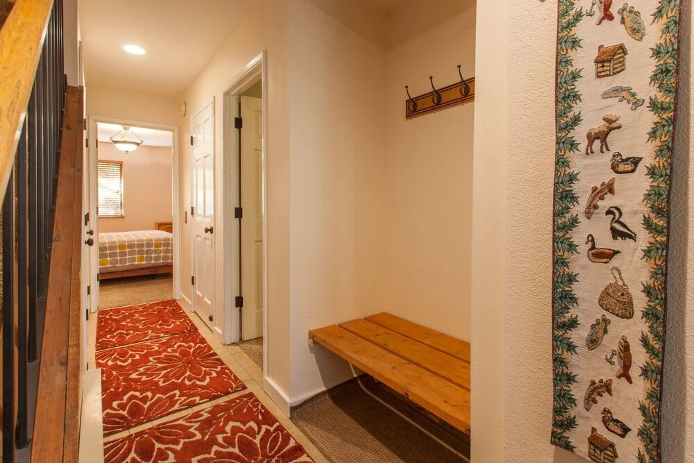 Snowflower At Mammoth Condominiums