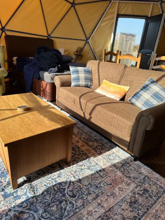 Glamping Pod - Sleeps 4 - Pets - Parking