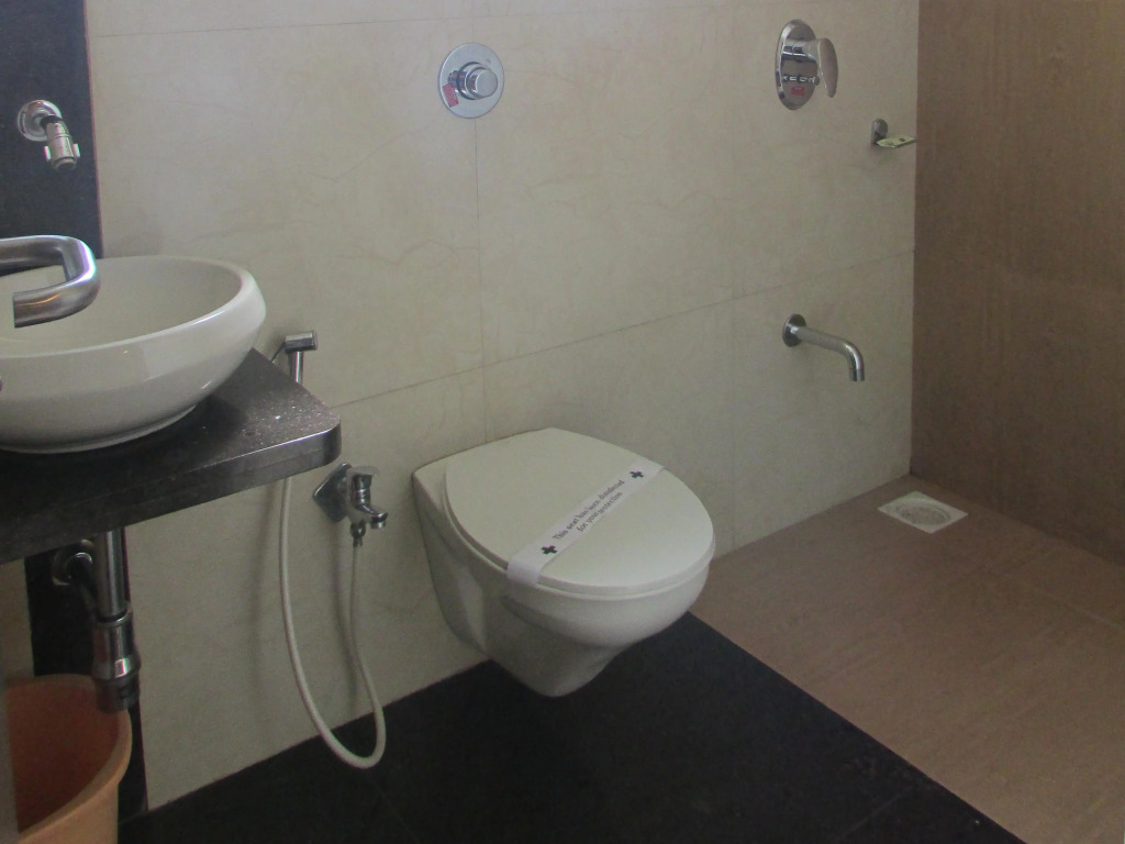 Capital O 74167 Hotel Mourya Residency