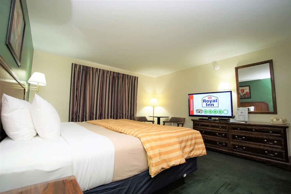 Royal Inn Hudson I-94