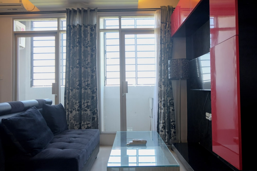 Spacious and Combine 3BR at The Edge Bandung Apartment By Travelio