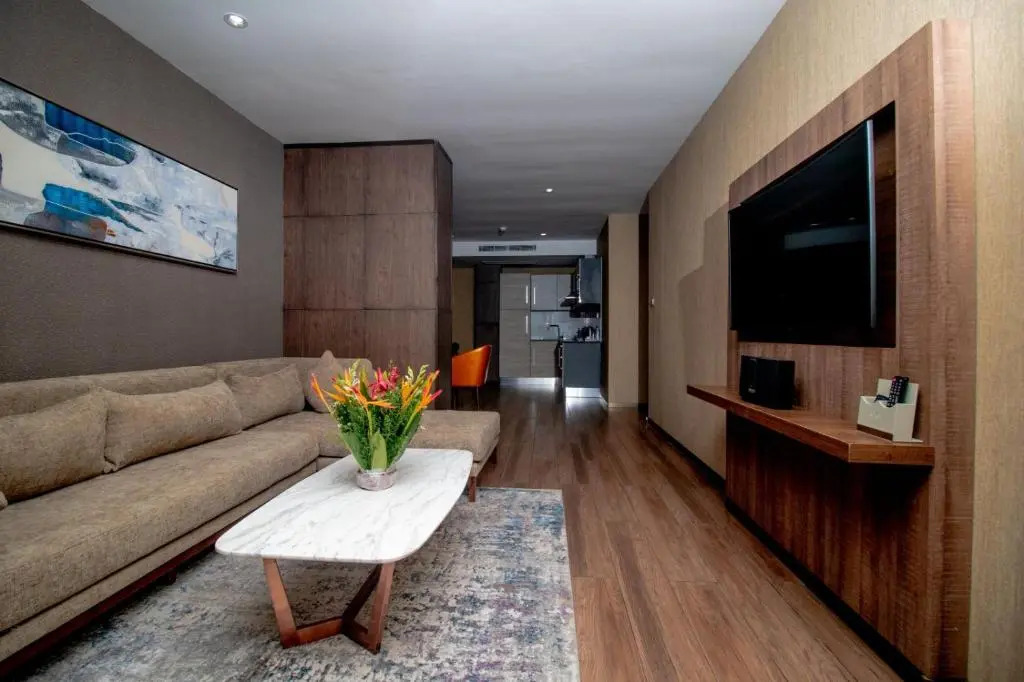 CIKA GOLDEN HOTEL and SUITES
