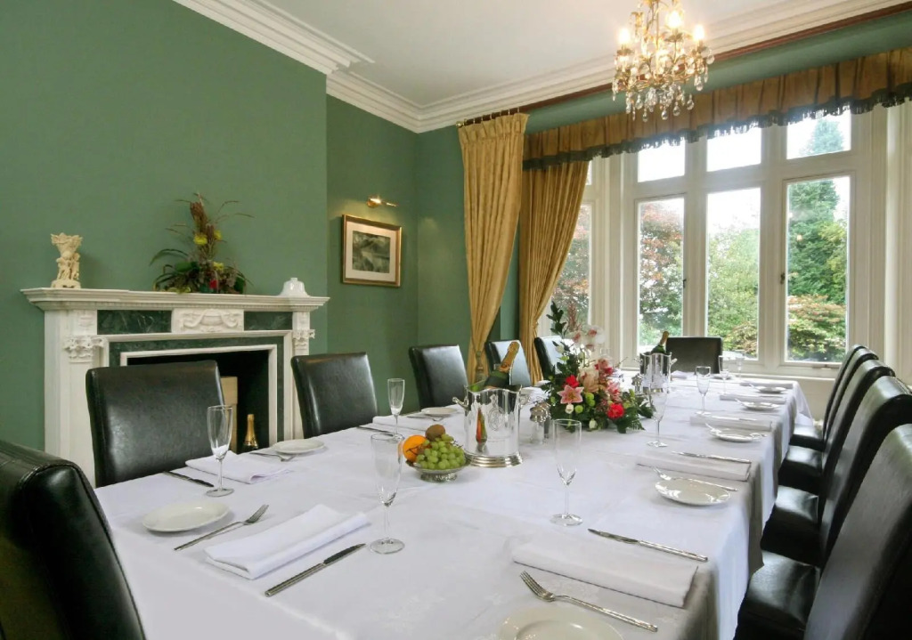 Ffarm Hall