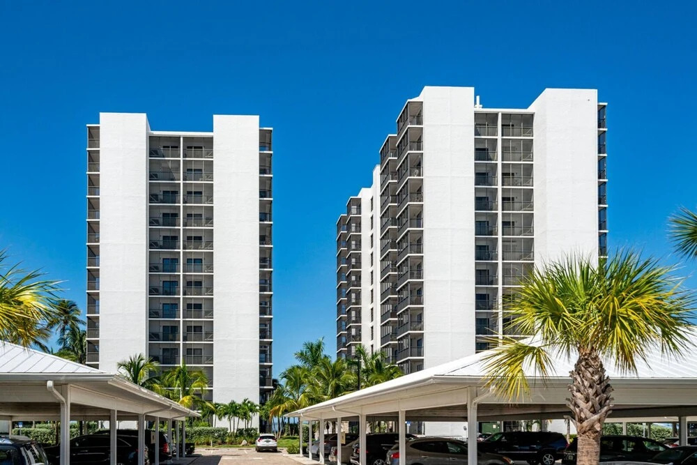 Island Winds 502 by Coastal Vacation Properties