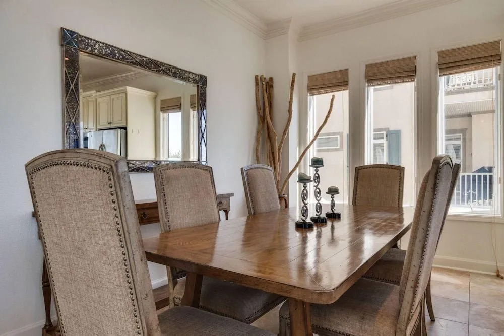Serenity Shores by Destin Getaways