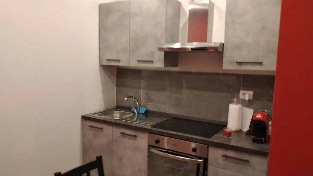 casa serrati(locanda la cascina)camera con bagno privato ma cucina in comune