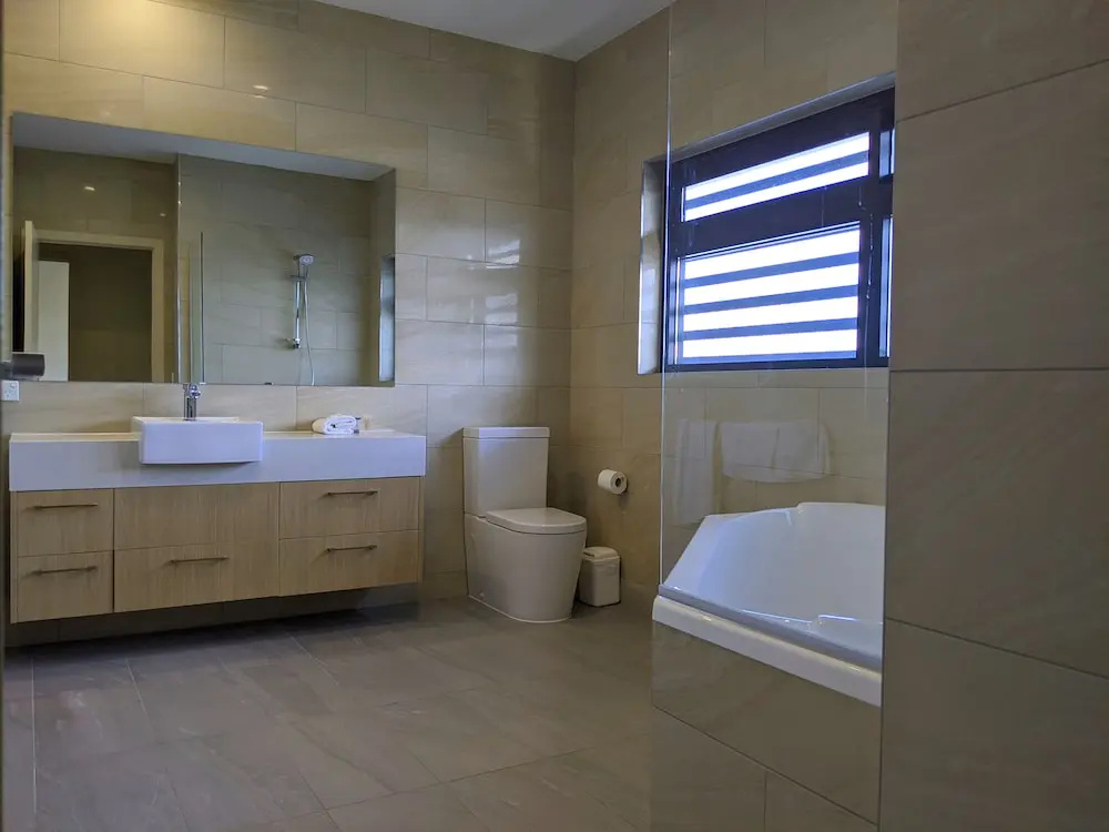 The Windsor, Hotel Rooms & Apartments