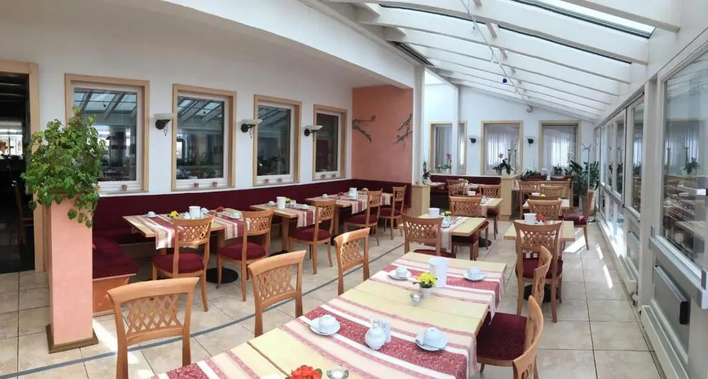 Hotel Tennenloher Hof