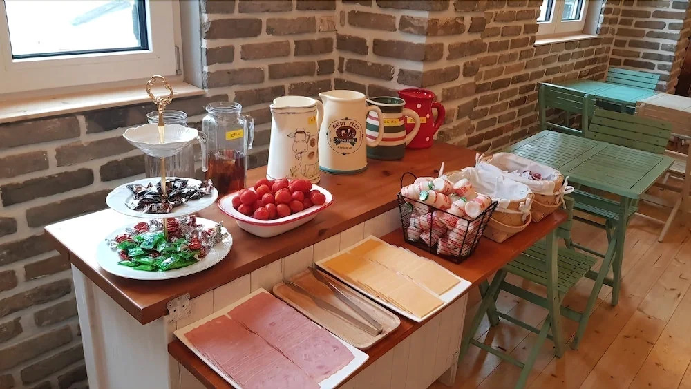 Teddy Bears Guesthouse - Hostel