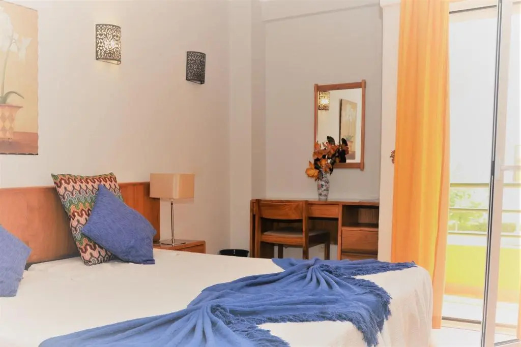 Apartamentos Turisticos Lindomar