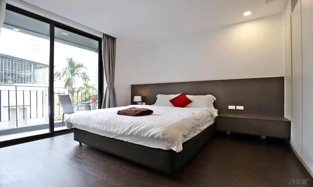 Paradise Home West Lake