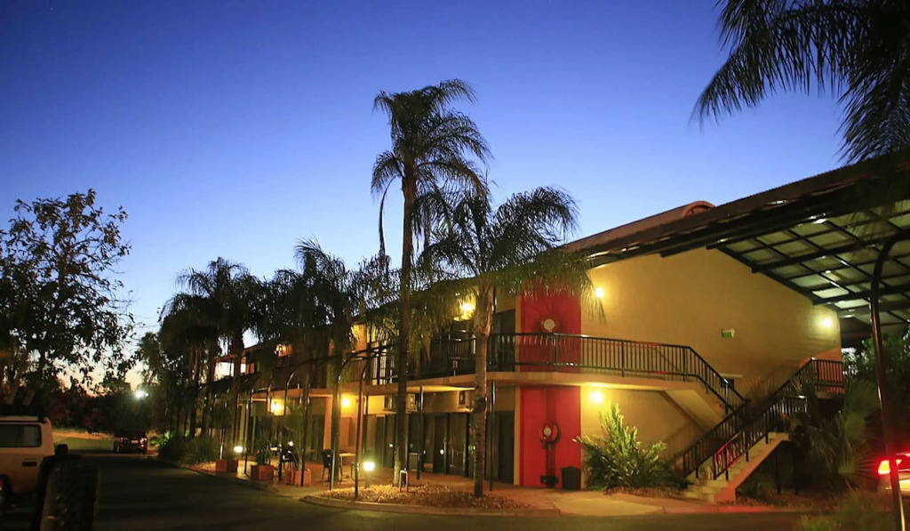 Greet Alice Springs