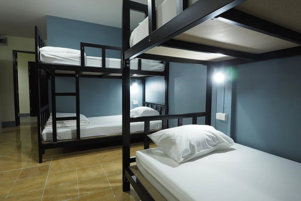 Just Sleep At Box Hostel