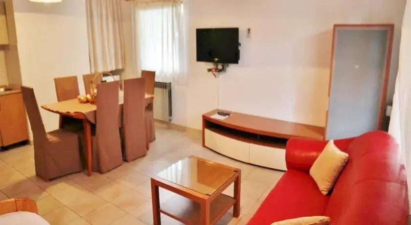 Apartments Aida 324