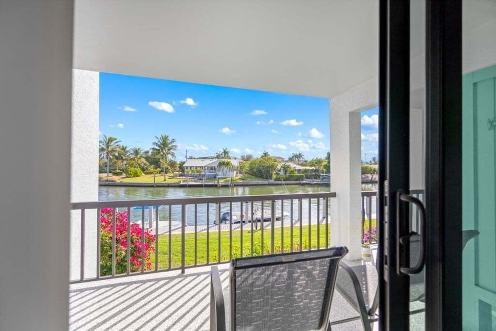 Tennis Place Unit B22 2 Bedroom Condo