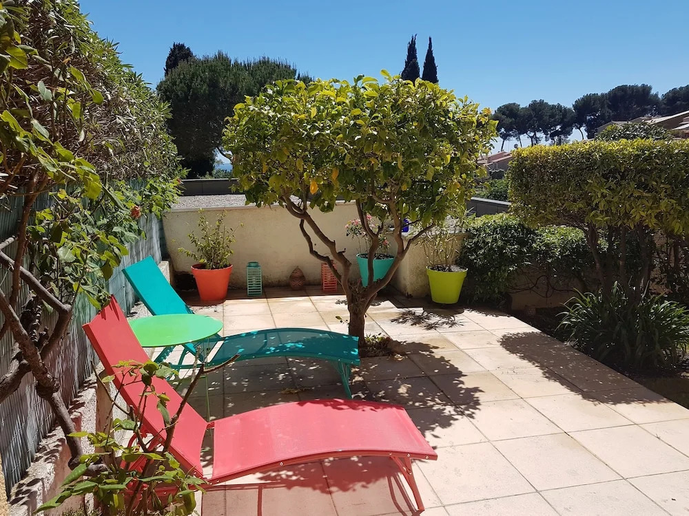 Jolie T3 Var vue mer terrasse et jardin