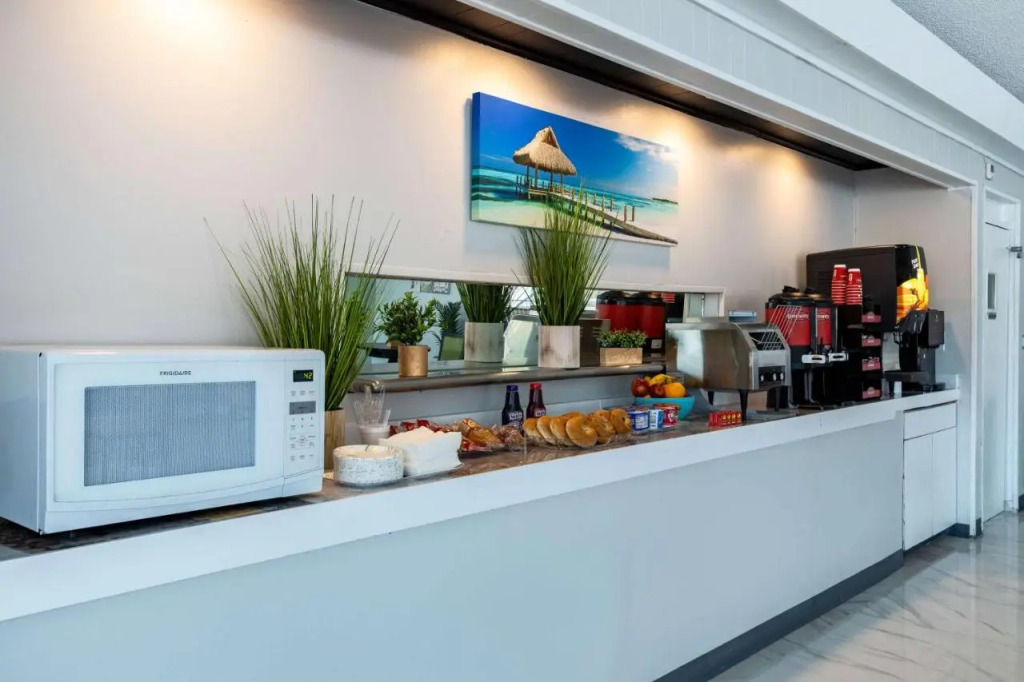 Motel 6 Altamonte Springs FL