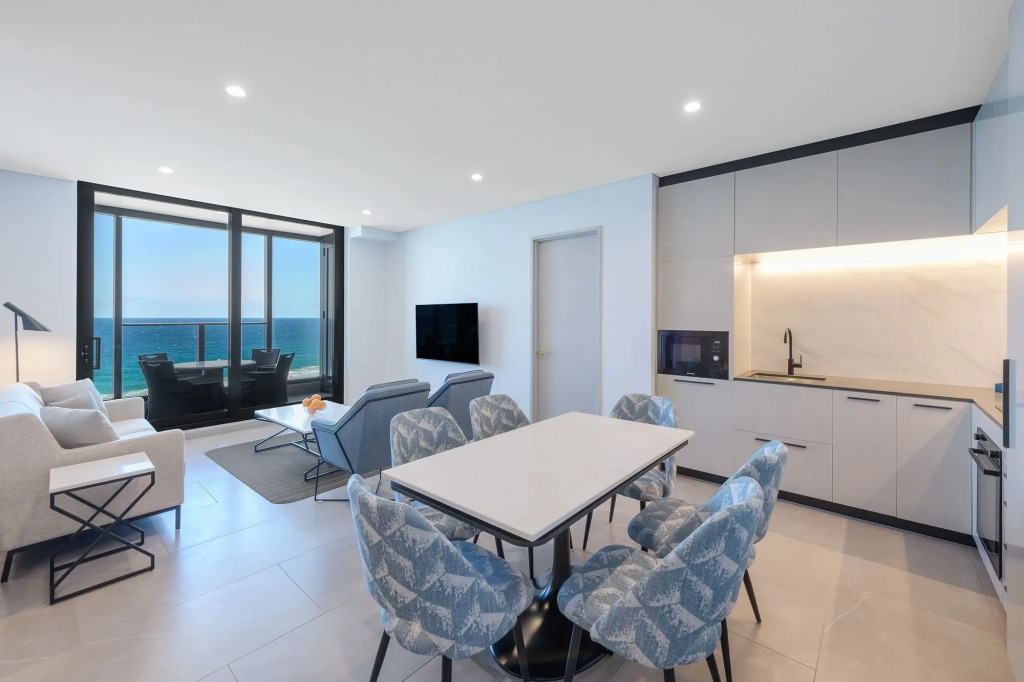 Meriton Suites Surfers Paradise