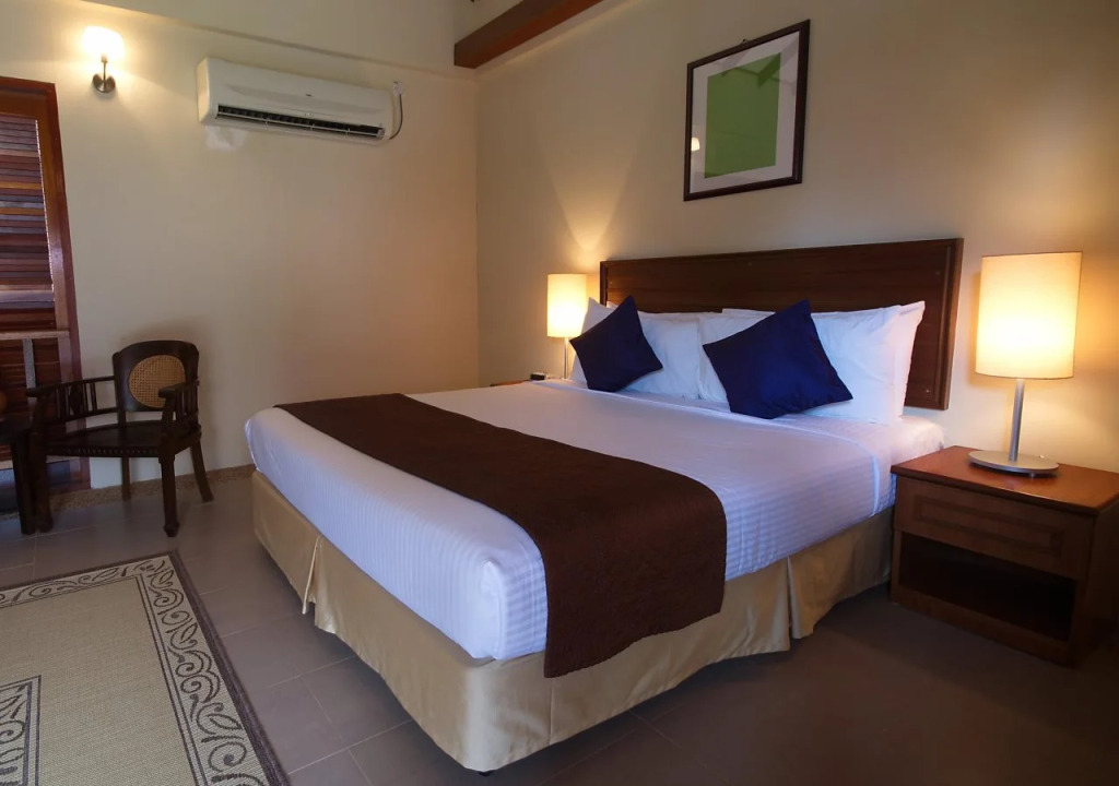 Ulek Beach Resort