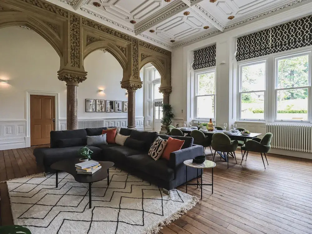 The Wilfred Suite Stone Cross Mansion