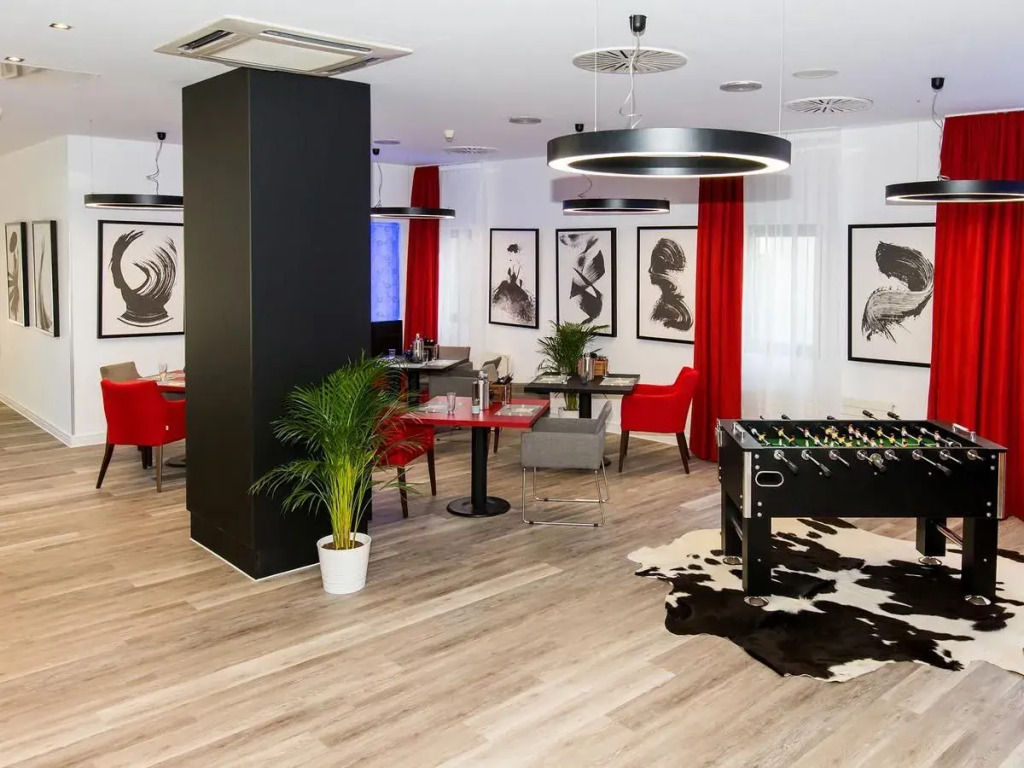DORMERO Hotel Zürich Airport
