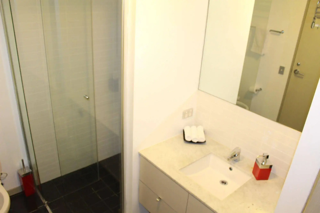 Dockland View Apartment