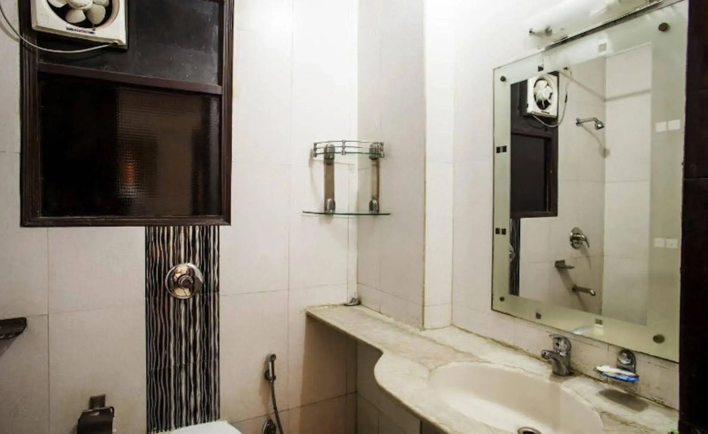 Hotel Karat 87 Inn